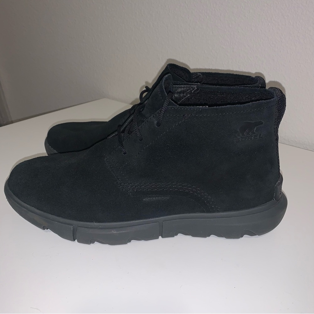 SOREL Explorer Next Drift Suede Chukka Boots 9 Black Waterproof Sherpa